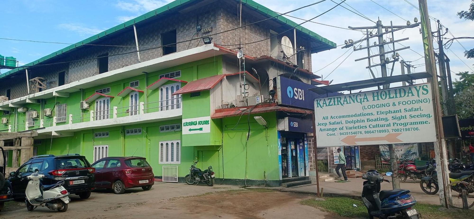 Hotel Kaziranga Holidays Buitenkant foto